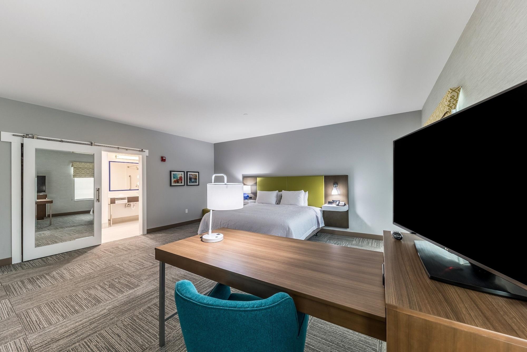 Hampton Inn & Suites Tulsa-Woodland Hills Экстерьер фото