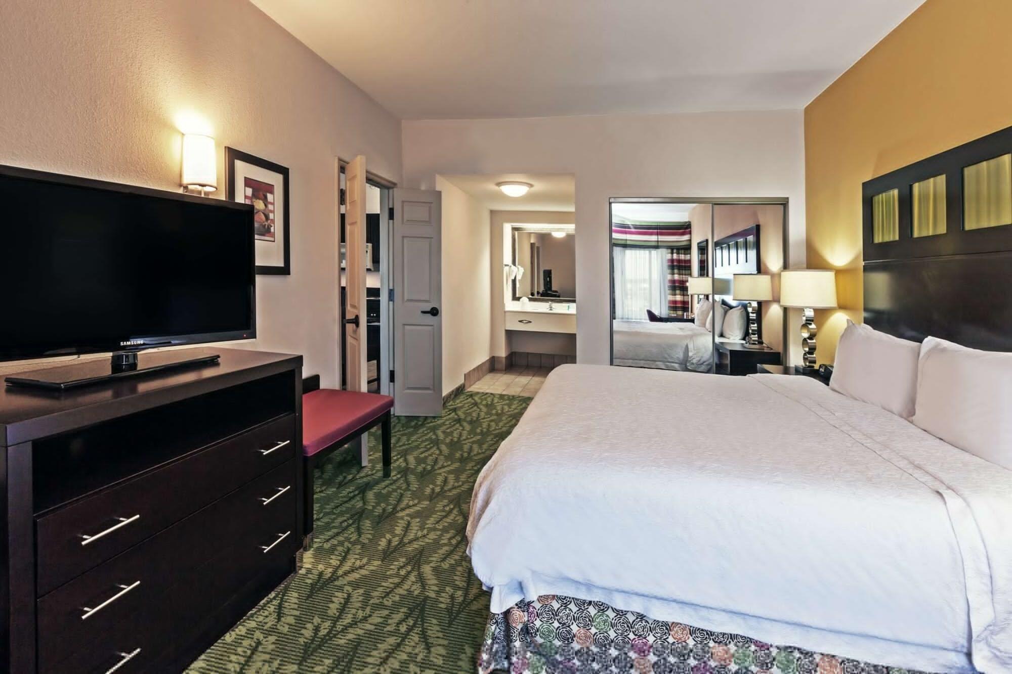 Hampton Inn & Suites Tulsa-Woodland Hills Экстерьер фото