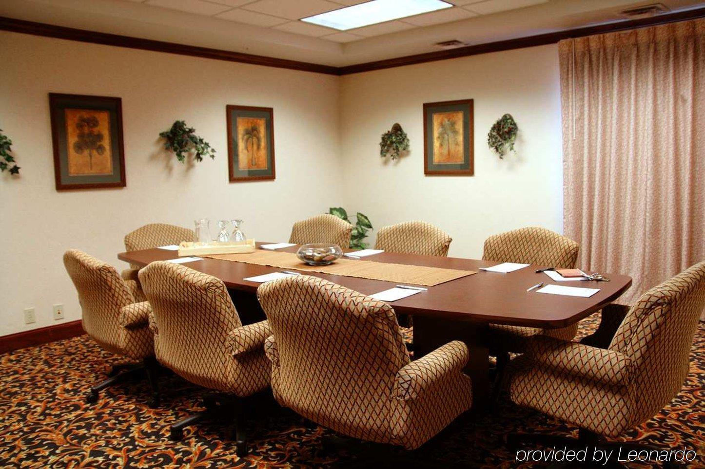 Hampton Inn & Suites Tulsa-Woodland Hills Удобства фото