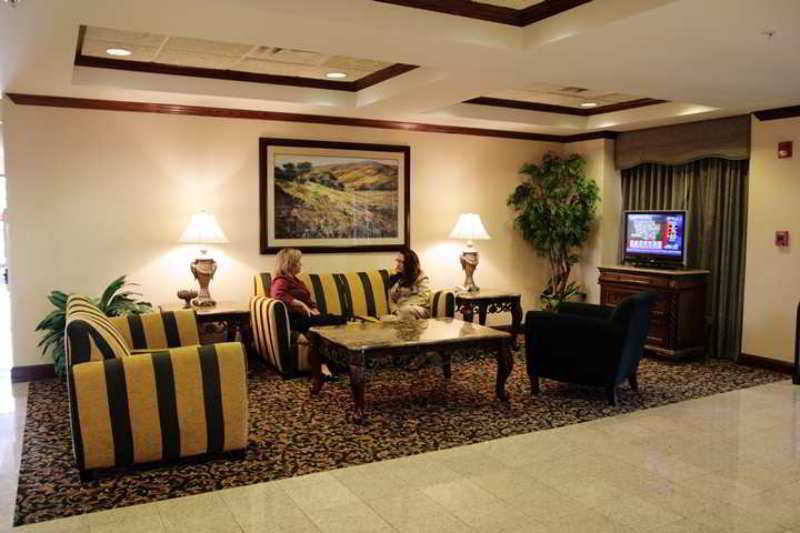 Hampton Inn & Suites Tulsa-Woodland Hills Интерьер фото